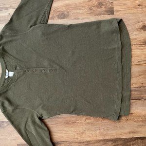 Duluth Womens Henley size L